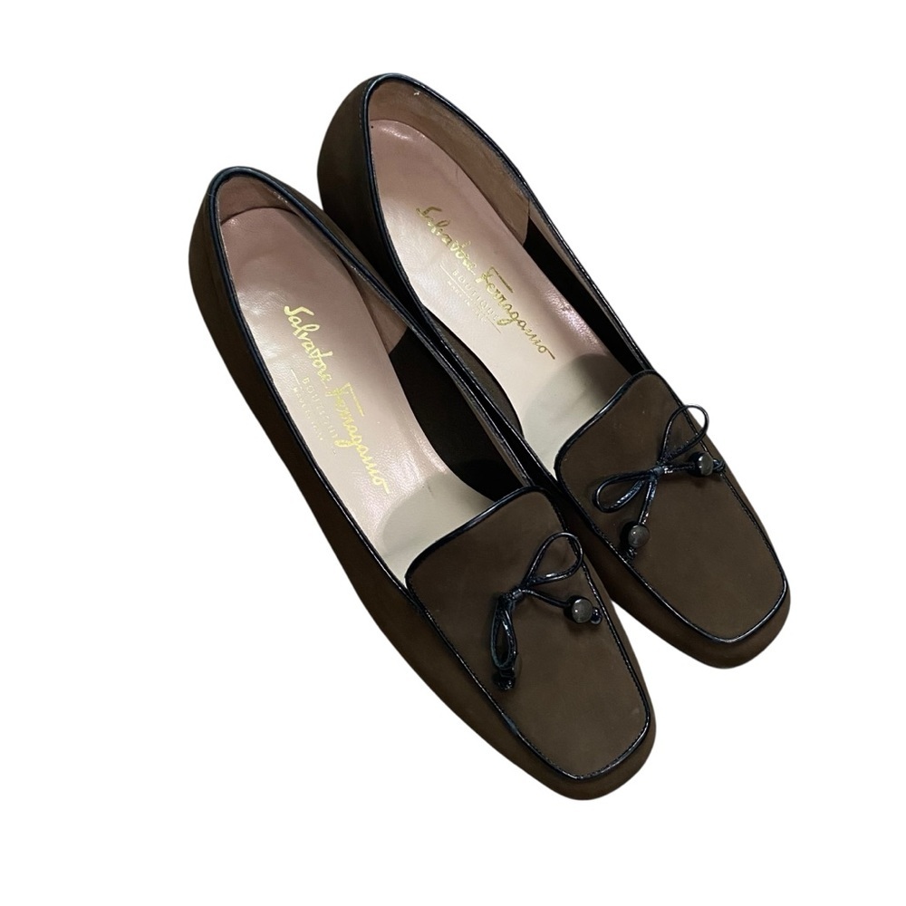 Salvatore Ferragamo Boutique Brown Suede Almond Slim Heeled Bow Loafers Size 9A